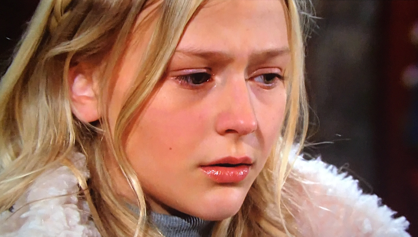 Young And The Restless Daily Scoop Wednesday, January 15: Faith Worried Her Mom Has Cancer - Kyle And Lola Argue About Theo