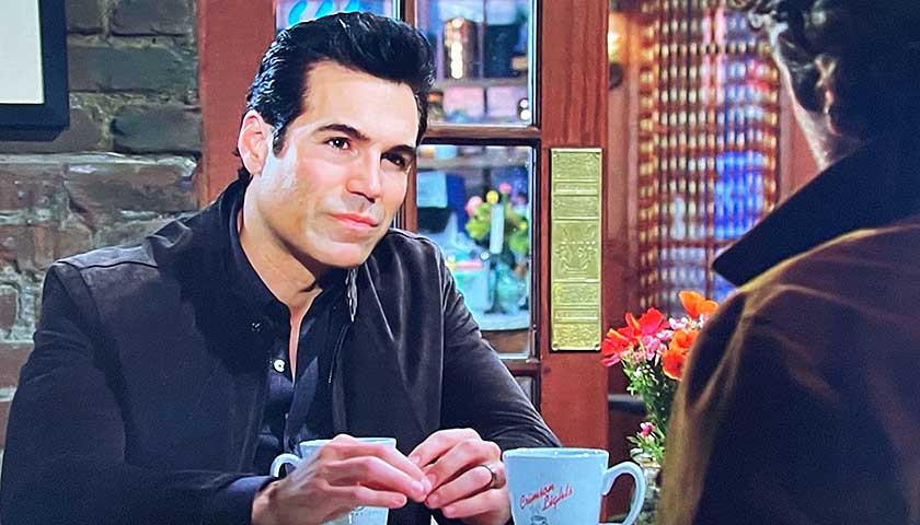 Young And The Restless Scoop: Rey Rosales Feels Like He's On The Outside