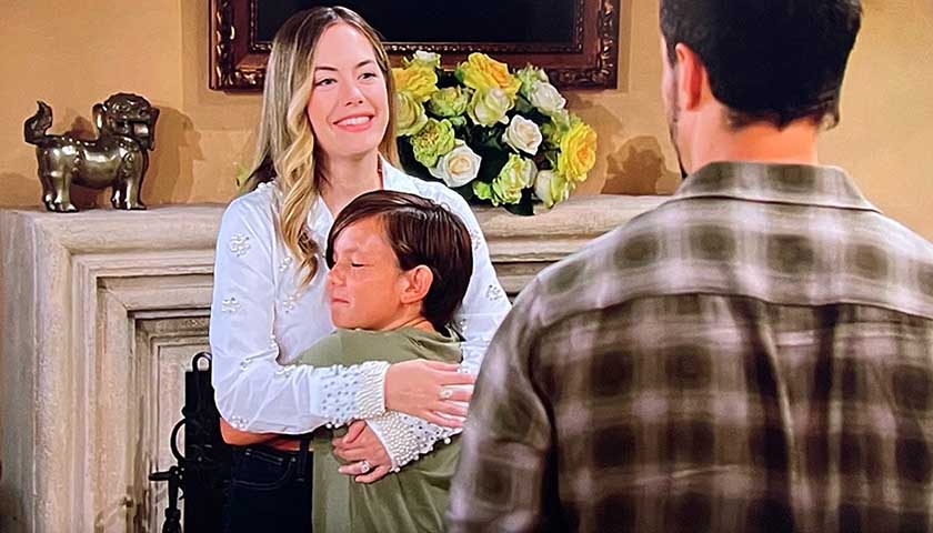 B&B Scoop: Hope Spencer Hugs Douglas Forrester As She Chats With Thomas Forrester